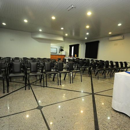 Hotel Riviera Araçatuba Buitenkant foto