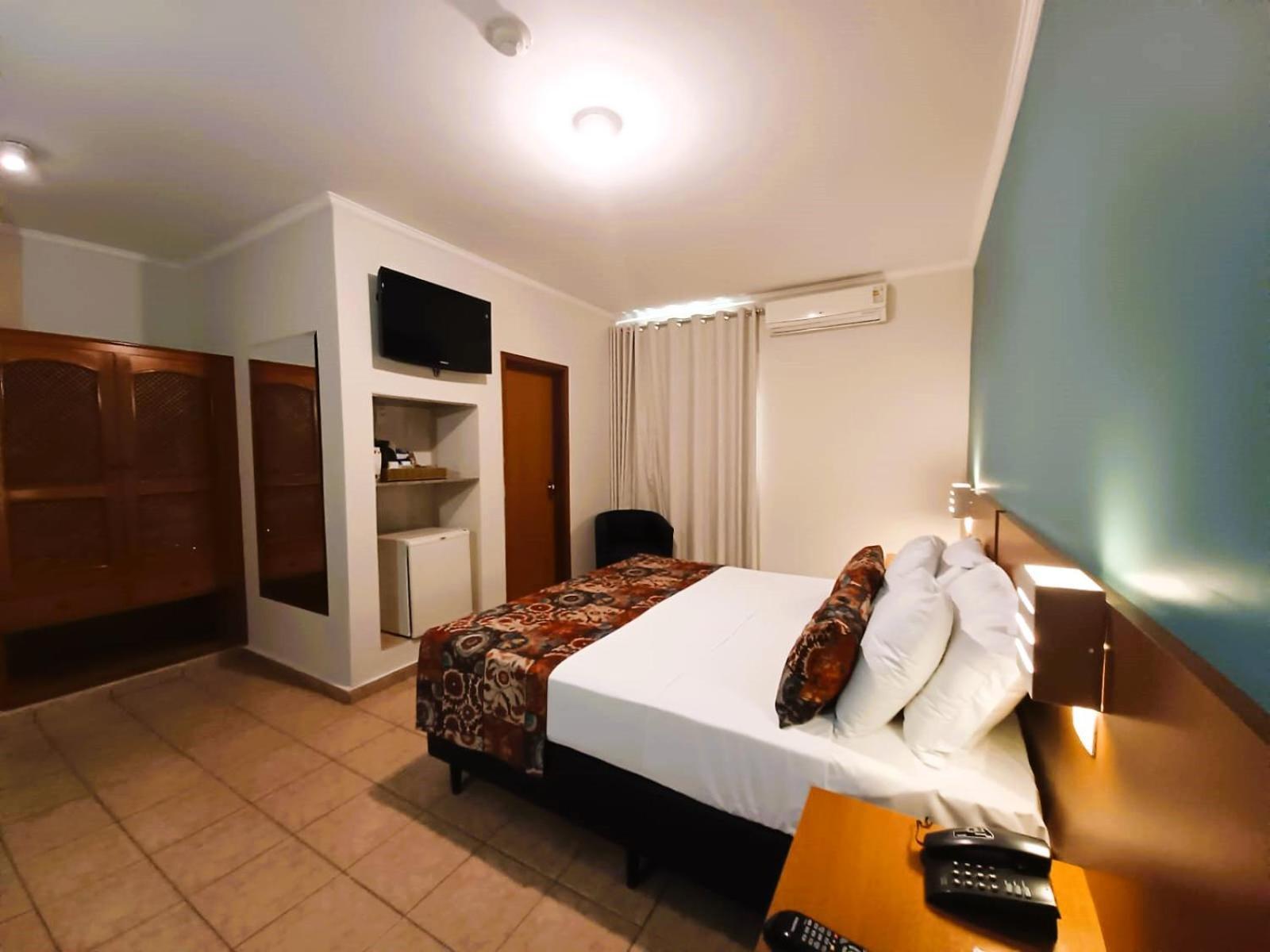 Hotel Riviera Araçatuba Buitenkant foto